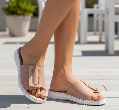 Eric Michael Darla Women’s Leather Comfort Sandal