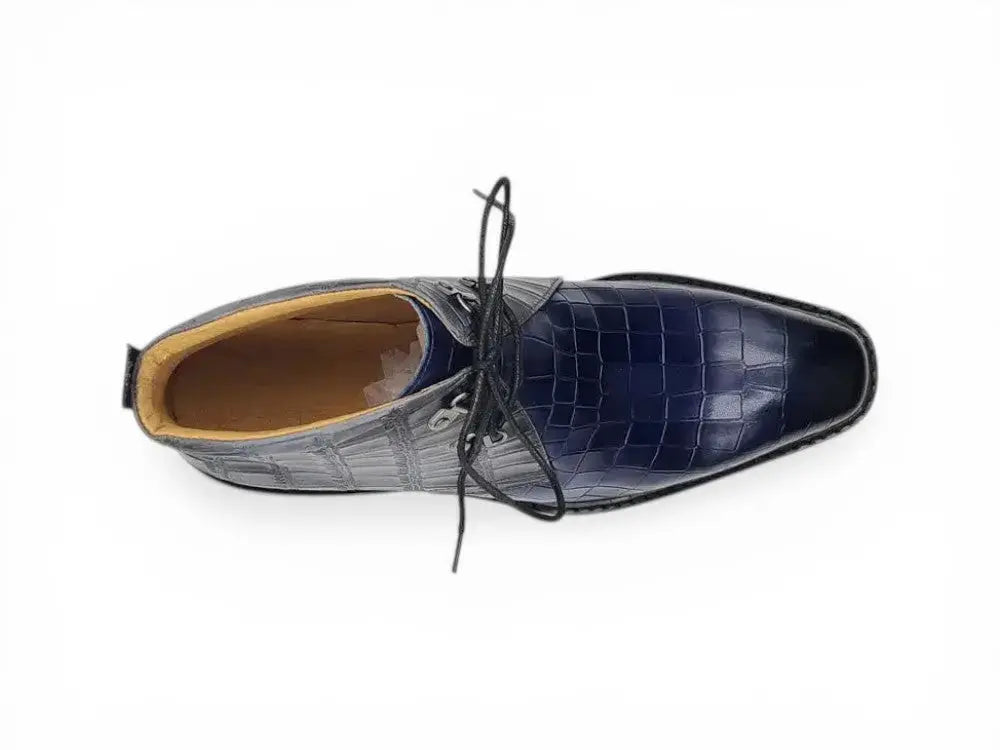 Carrucci Shoes Chukka Boot Leather Alligator Embossed Lug Sole KB520 01 detail view