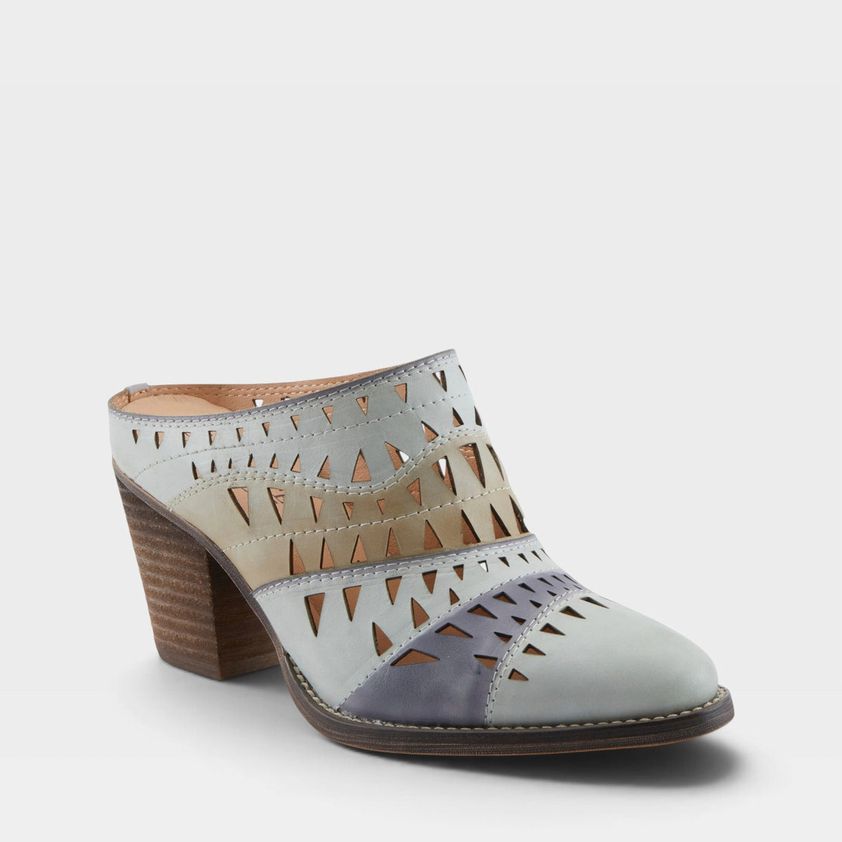 L'Artiste Fantasee Shoes — product view 2
