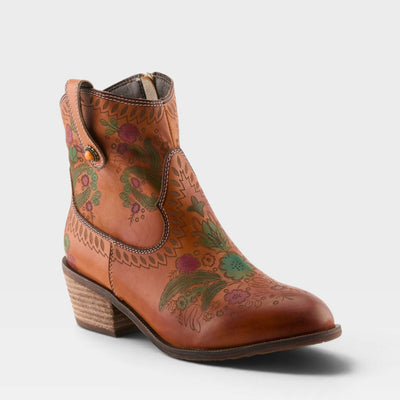 L'Artiste Galop Women's Boots — product view 2