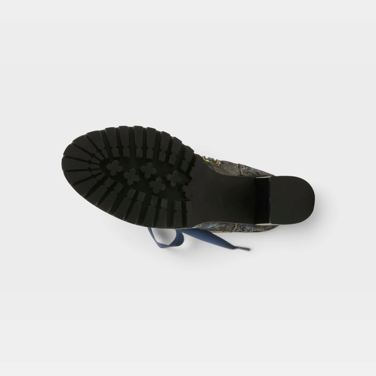 L'Artiste Girlygo Women's Boots — product view 11