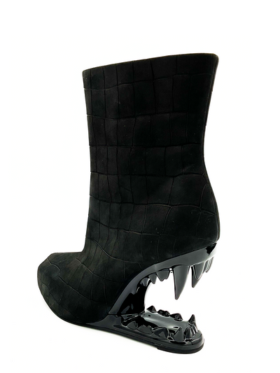 Gnasher Boot