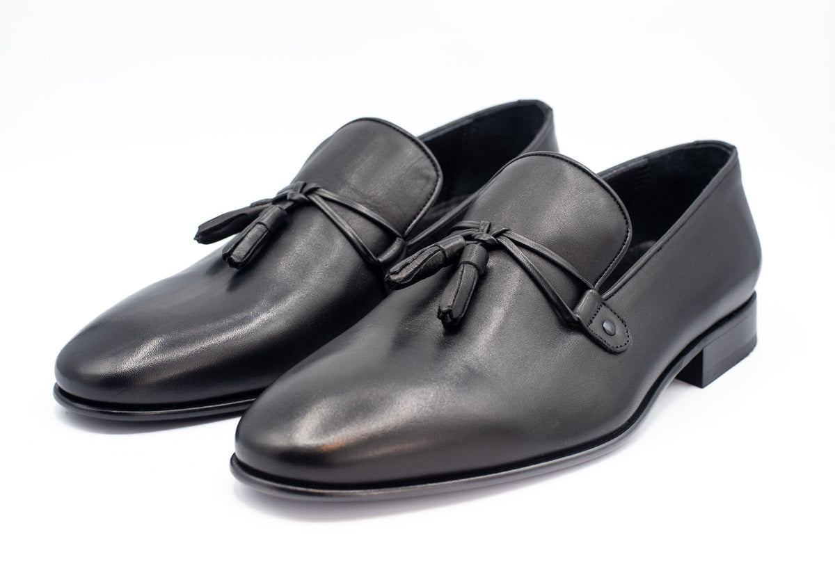 Vinci Leather The Modica Black Leather Tassel Loafer Final Sale! – product view 2