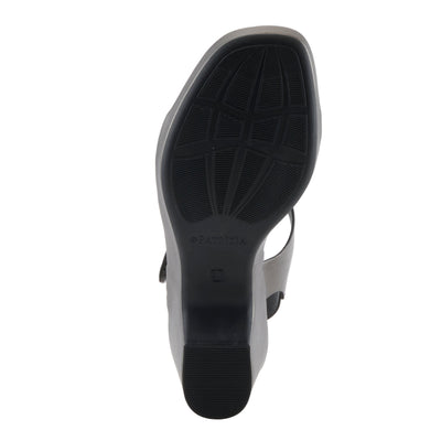 PATRIZIA GUILLEN SANDALS