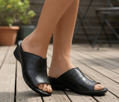 Gemini Anatomical Leather Slide