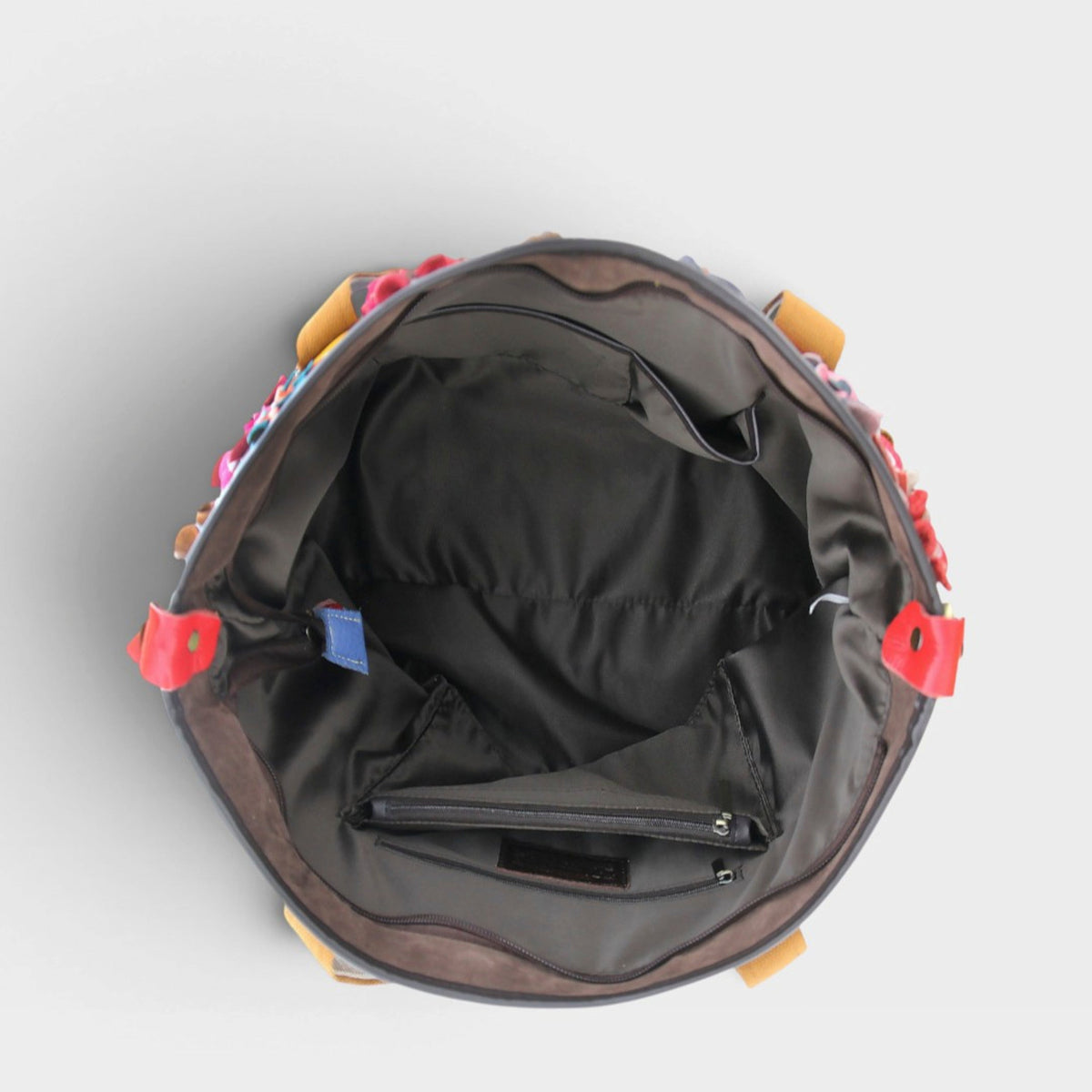 L'Artiste Applique Women's Handbag — product view 5