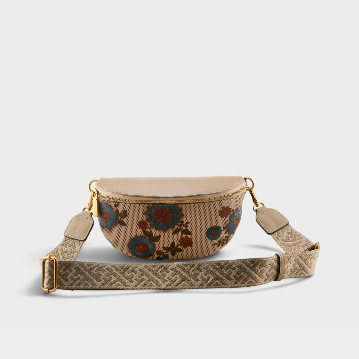 L'Artiste Artisanluv Women's Handbag — product view 1
