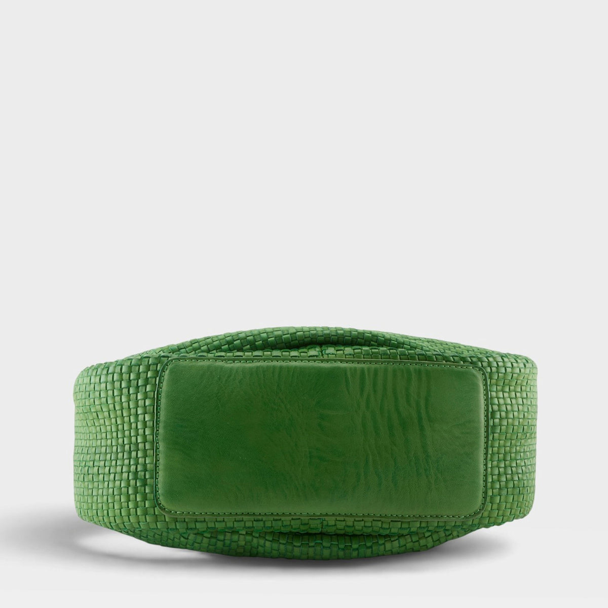 L'Artiste Woven Handbag — product view 4