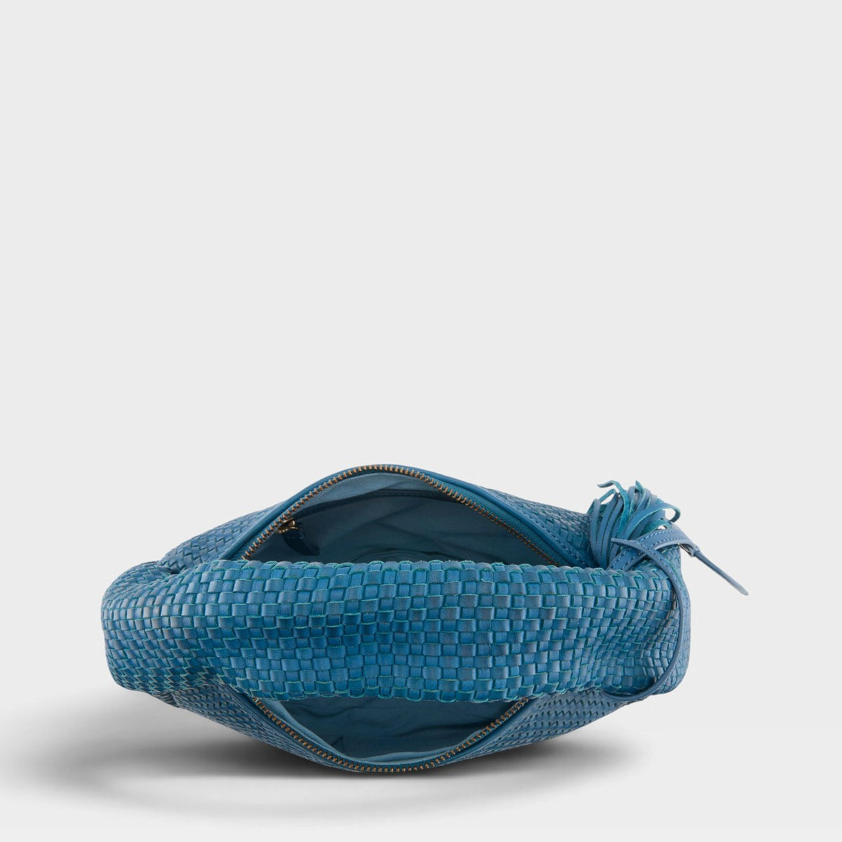 L'Artiste Woven Handbag — product view 10
