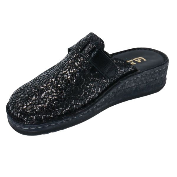 Hava Woman's Slip-On Leather Comfort Sandal
