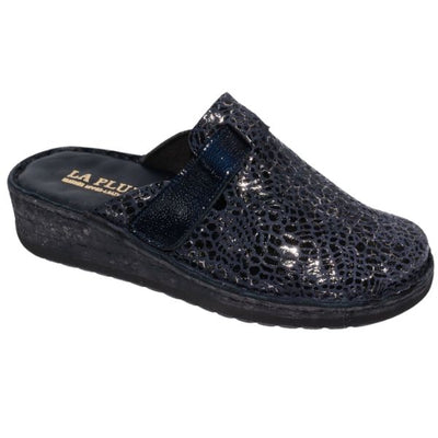 Hava Woman's Slip-On Leather Comfort Sandal