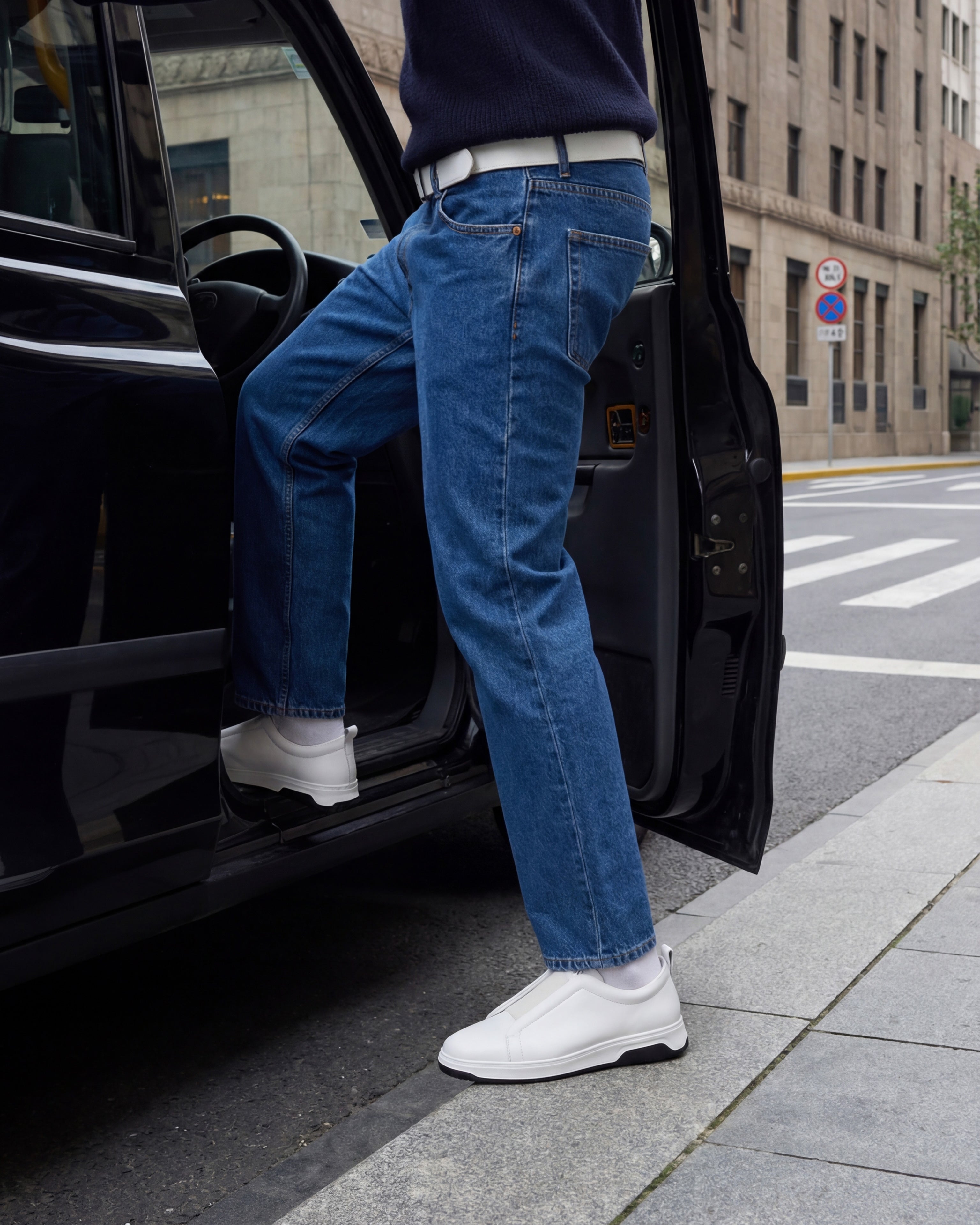 The Urgup White Men Sneaker