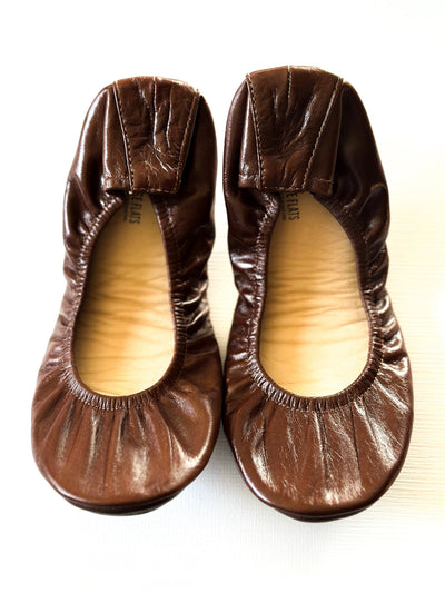 Dark Brown Oil Tanned