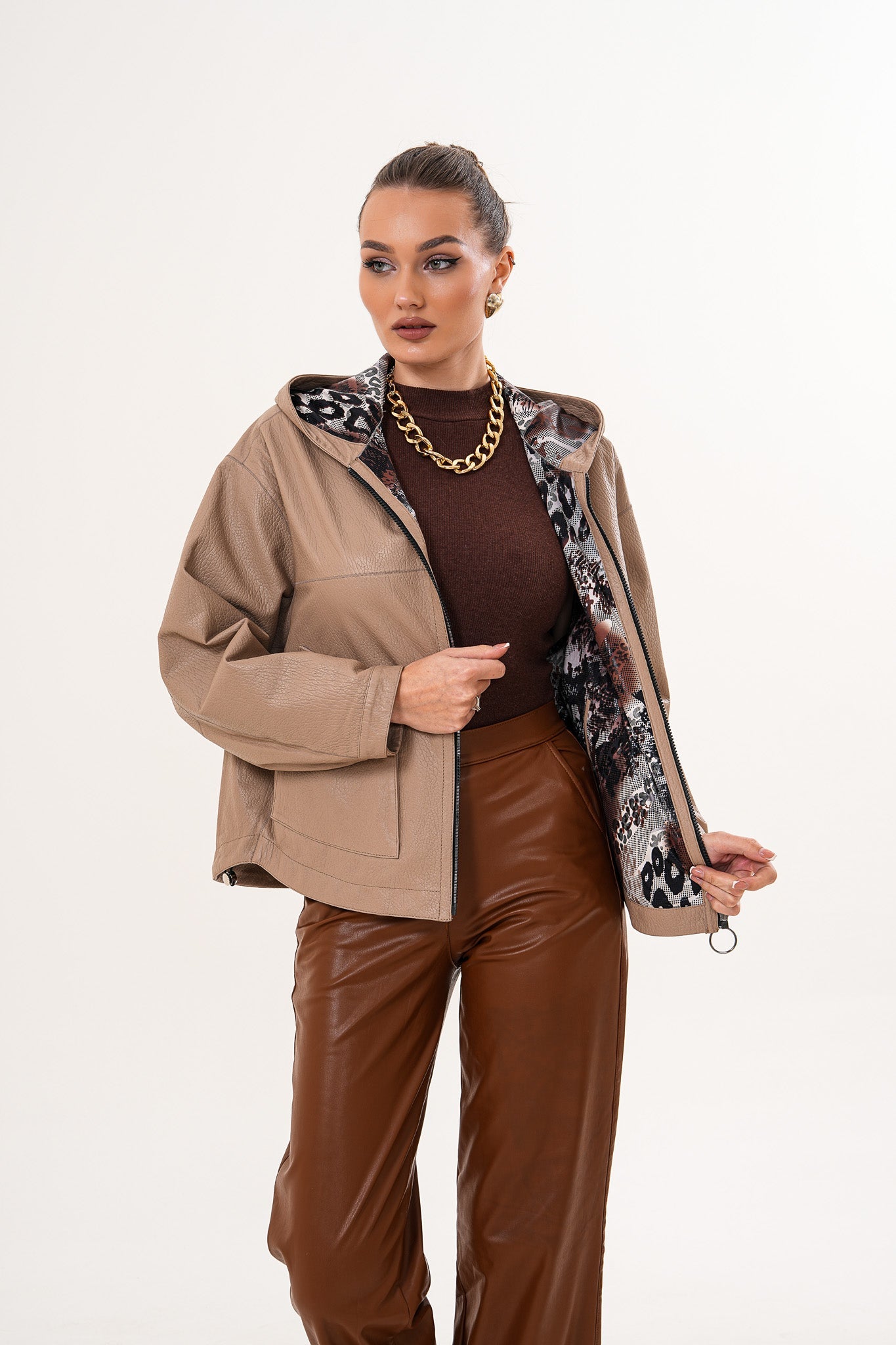 The Calyra Reversible Leather Women Jacket – Taupe