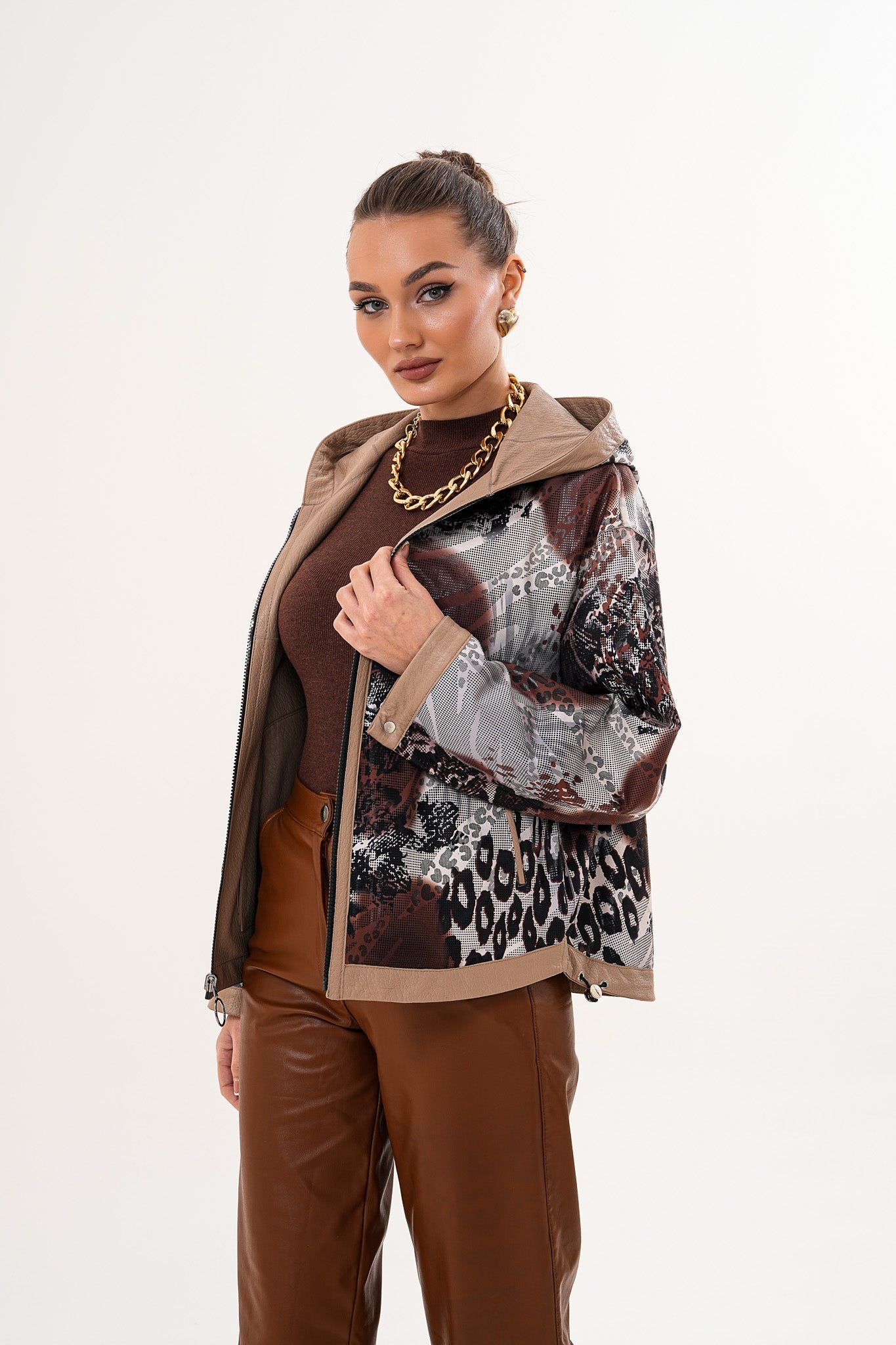 The Calyra Reversible Leather Women Jacket – Taupe