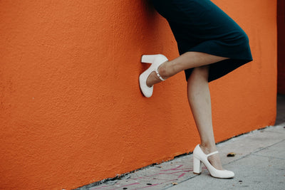 Skippy | White