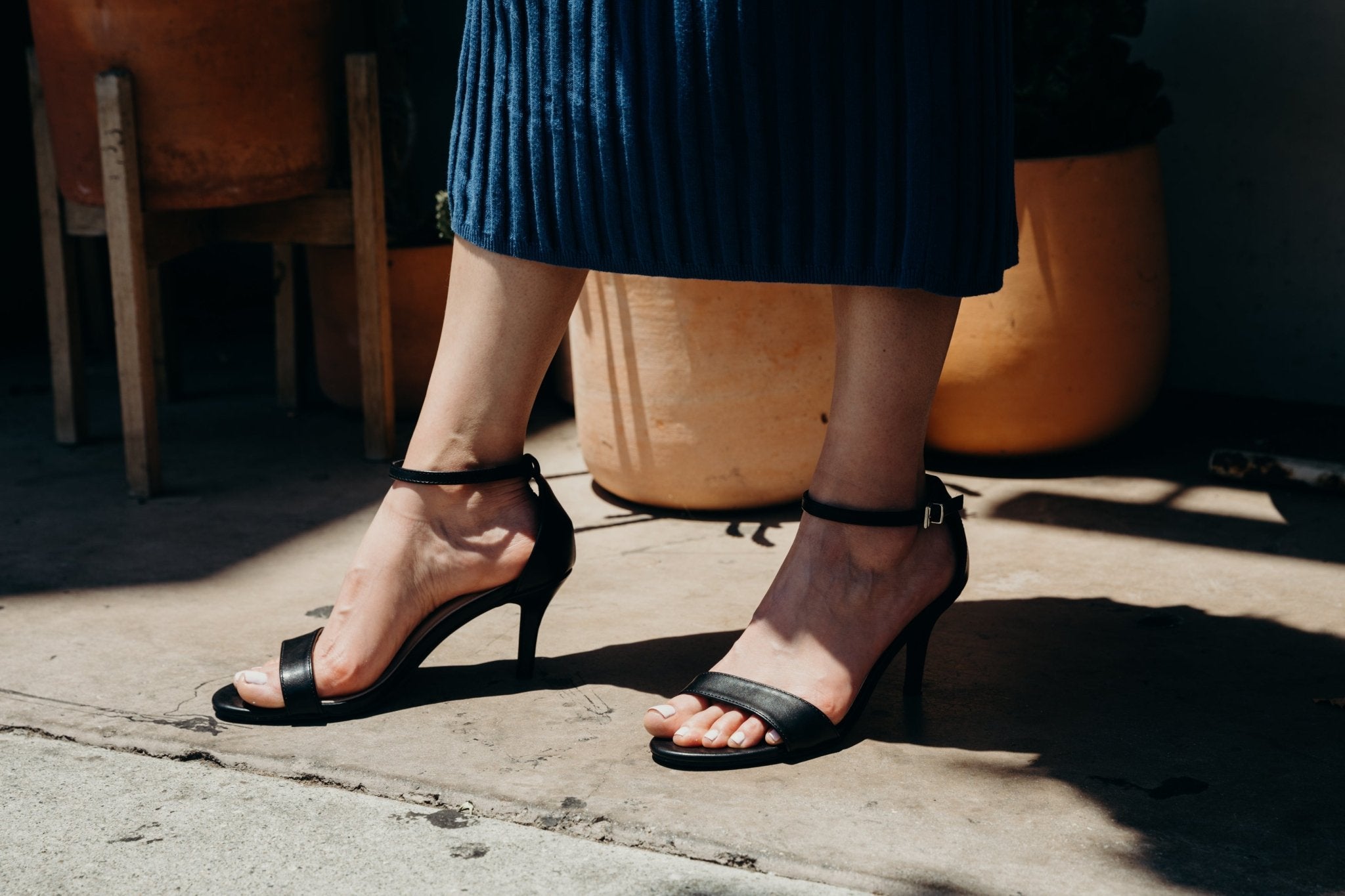 Dove | Black