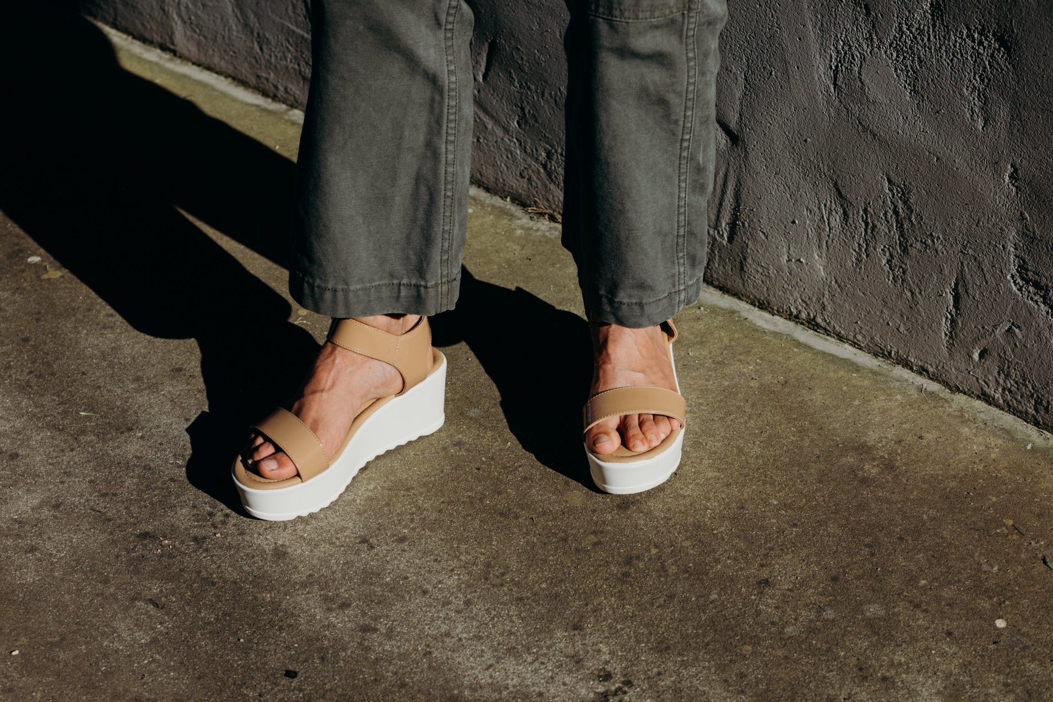 Surf | Tan Patent