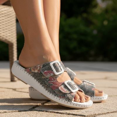 Jen Classic Leather Slide