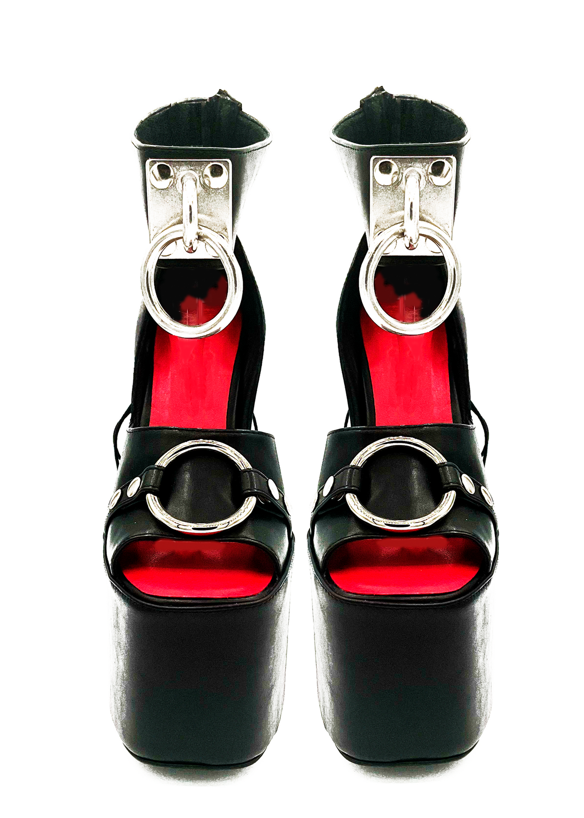 Charla Tedrick  Kink Platform – front view