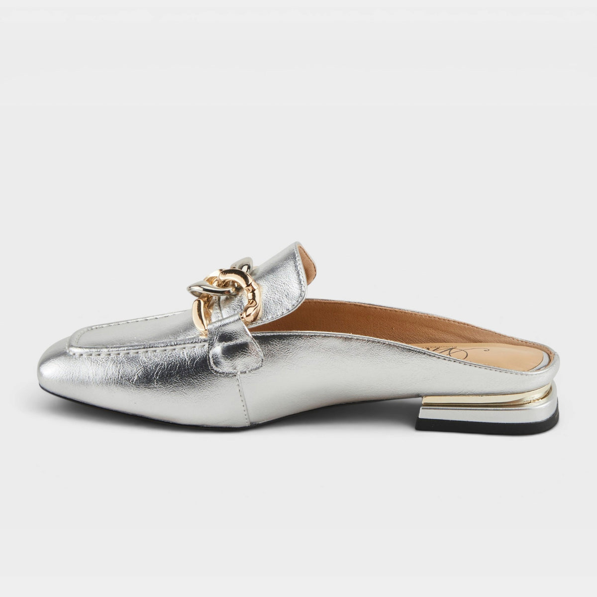 Azura Knowing Women's Dress Shoes — product view 3