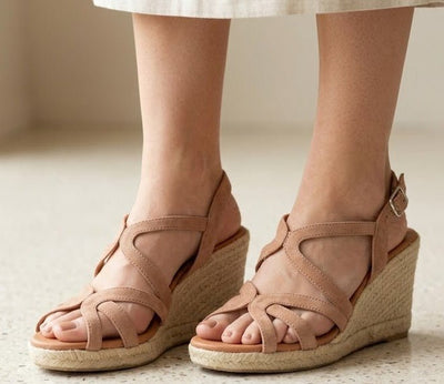 Eric Michael Lindsey Women’s Strappy Wedge Sandal