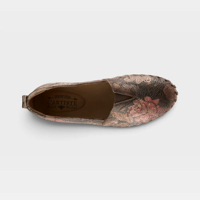 L'Artiste Modesty-Flow Women's Slip-On Shoes — product view 10