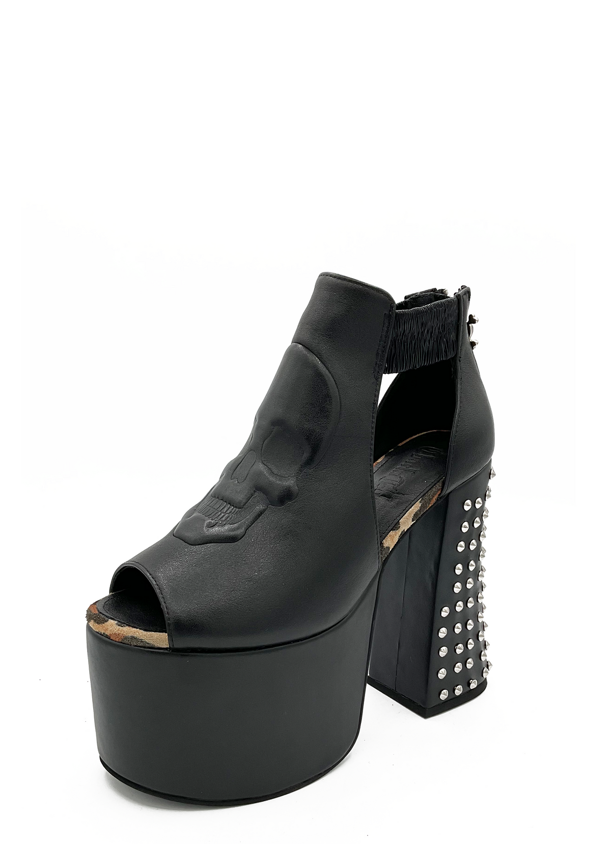 Charla Tedrick  Muerte Platform – side view
