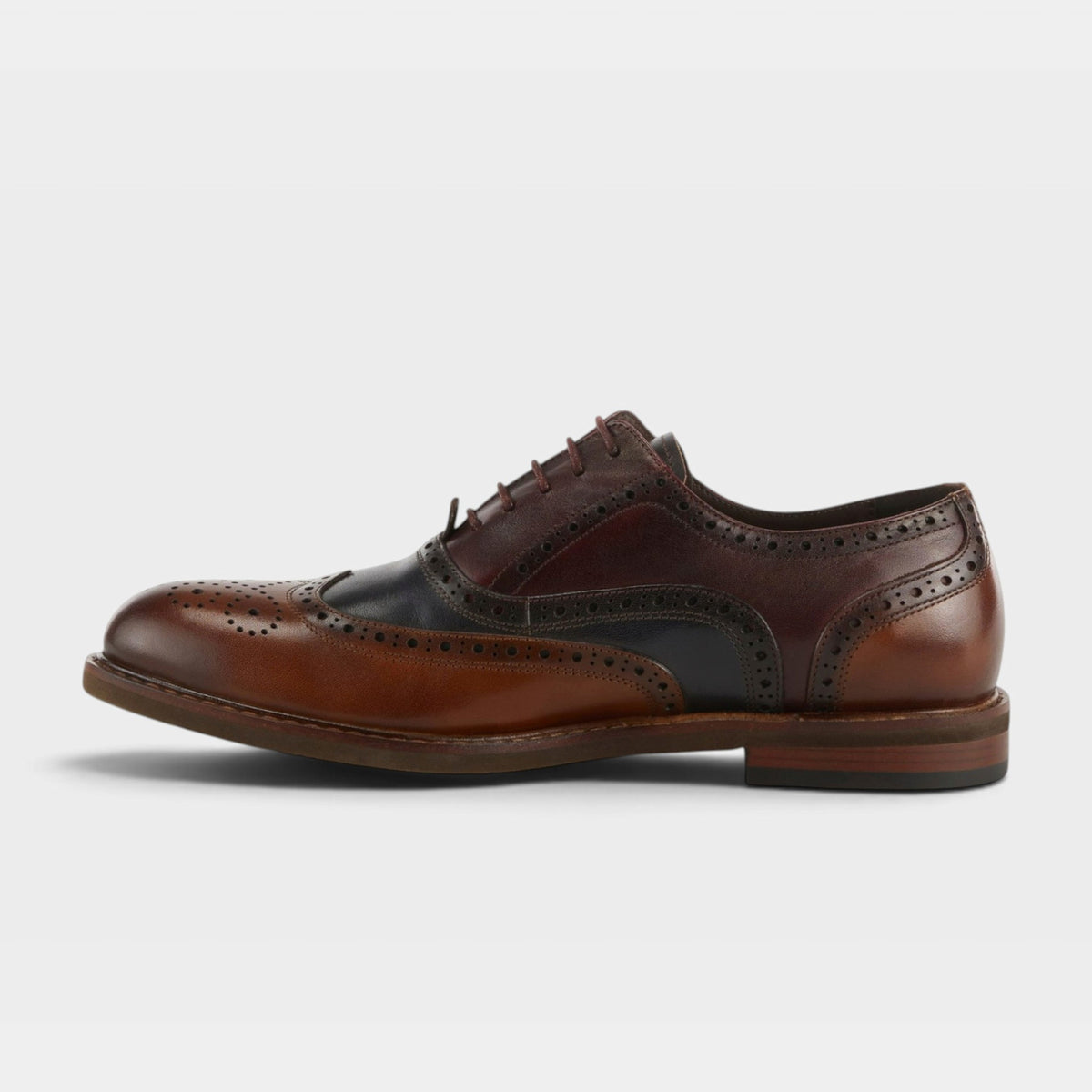 L'Artiste Men Niko Men's Oxfords — product view 7