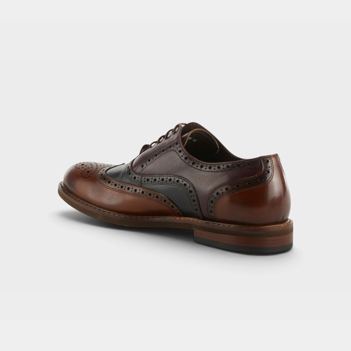 L'Artiste Men Niko Men's Oxfords — product view 10
