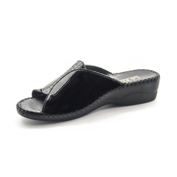 Paola Adjustable Leather Slide