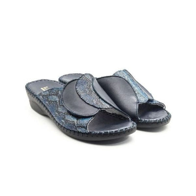 Paola Adjustable Leather Slide