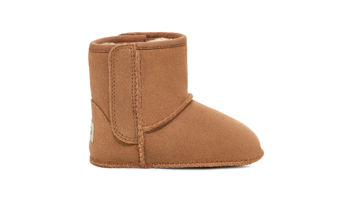UGG Baby Classic Crib Toddlers' (TD) Booties — Chestnut Sheepskin