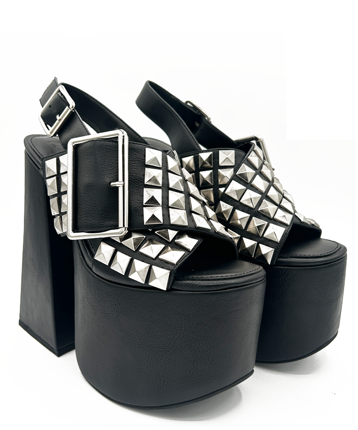Charla Tedrick  Revenge Platform – front view