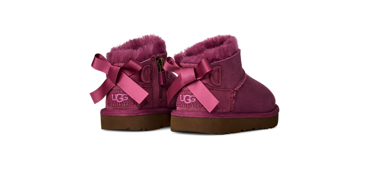 UGG Ultra Mini Bailey Bow Toddlers' (TD) Boots — Dark Winterberry Sheepskin