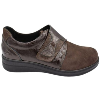 Regina Women’s Wide Toe Comfort Shoe