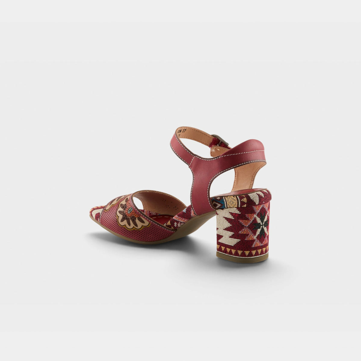 L'Artiste Sassyclass Sandals — product view 14
