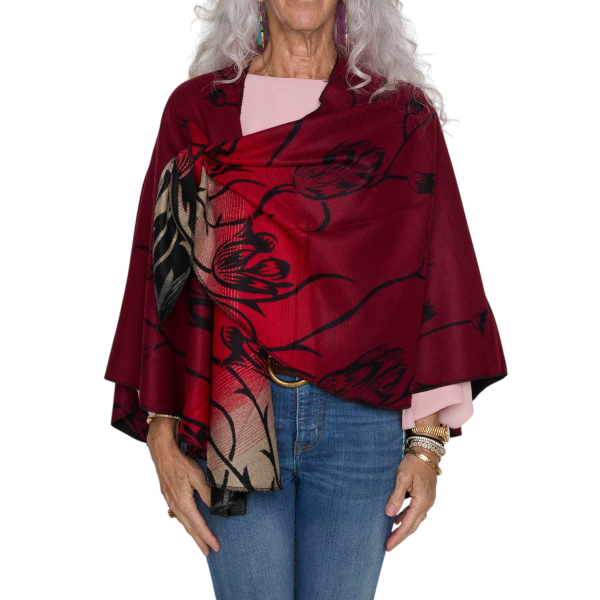L'ARTISTE SHWL-VERSA SHAWL – Front View