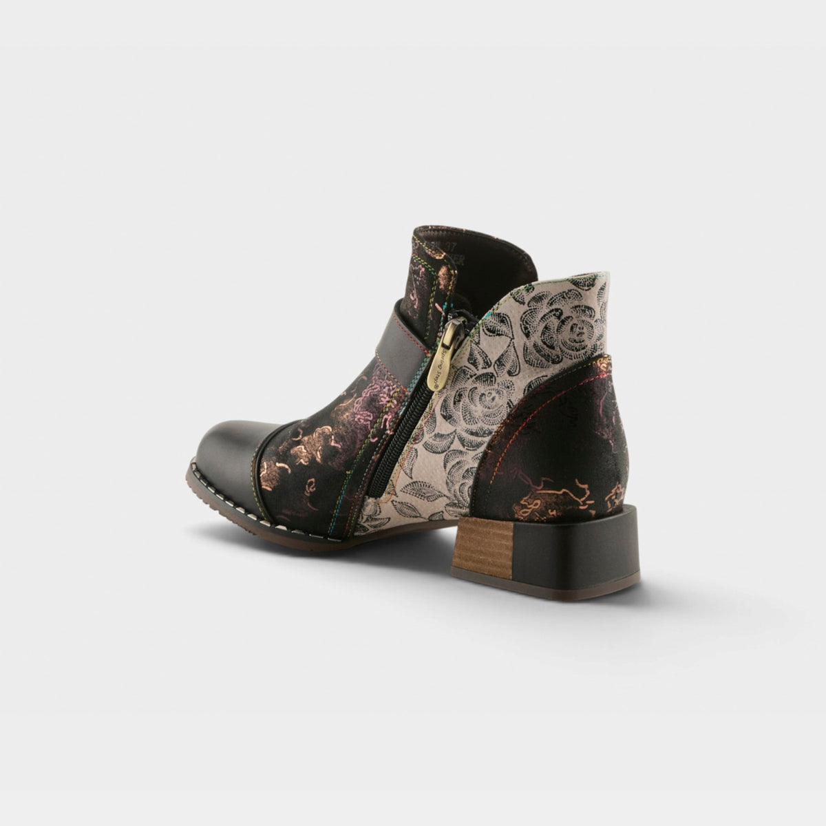 L'Artiste Sipperb Boots — product view 23