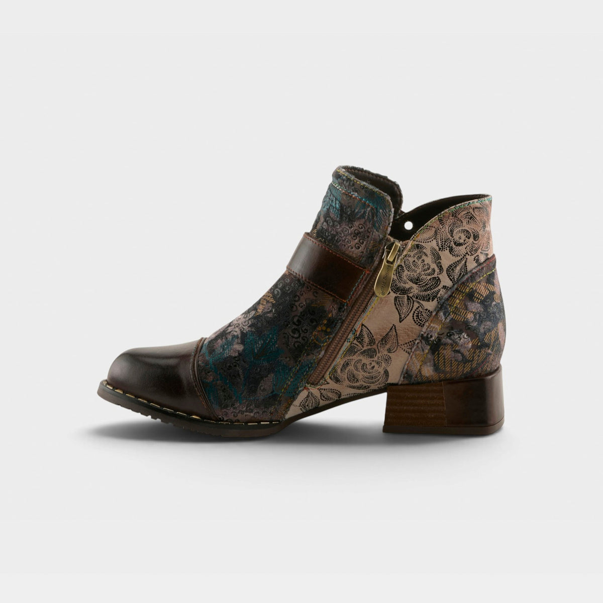 L'Artiste Sipperb Boots — product view 11