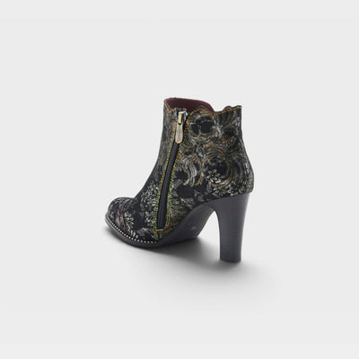 L'Artiste Smokinhot Women's Boots — product view 8