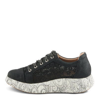 L'Artiste Sneakheart Sneakers — product view 3