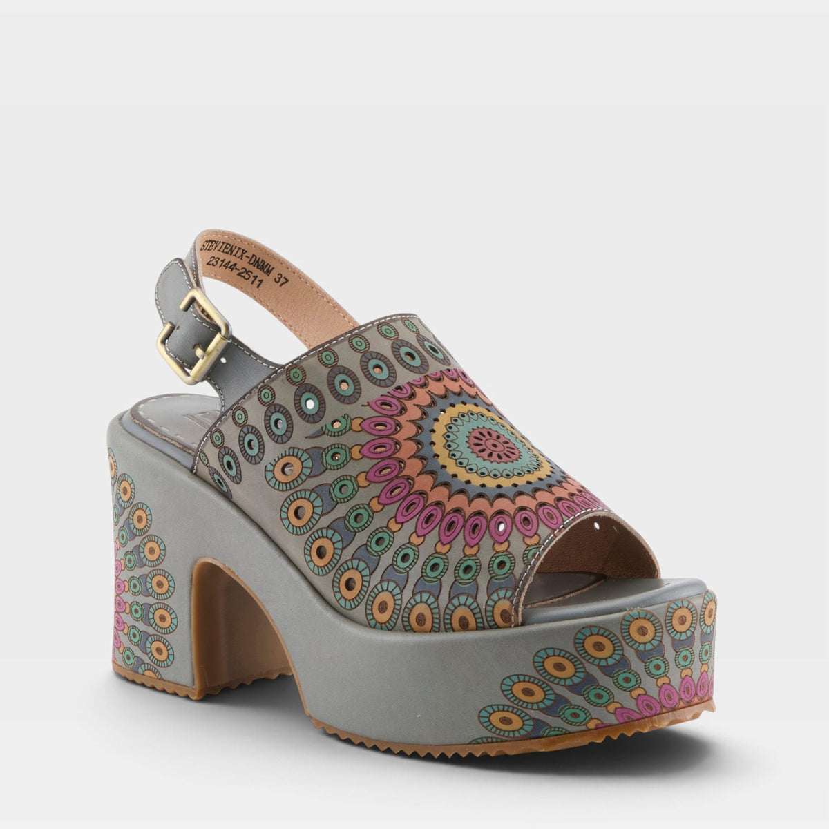 L'Artiste Stevienix Sandals — product view 3