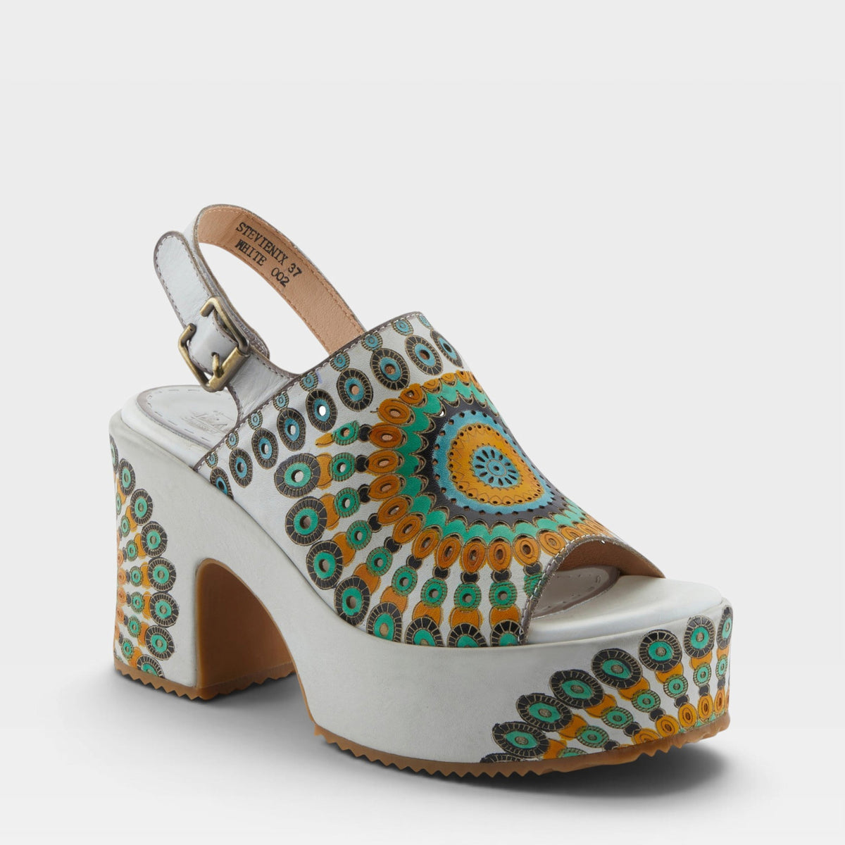 L'Artiste Stevienix Sandals — product view 4