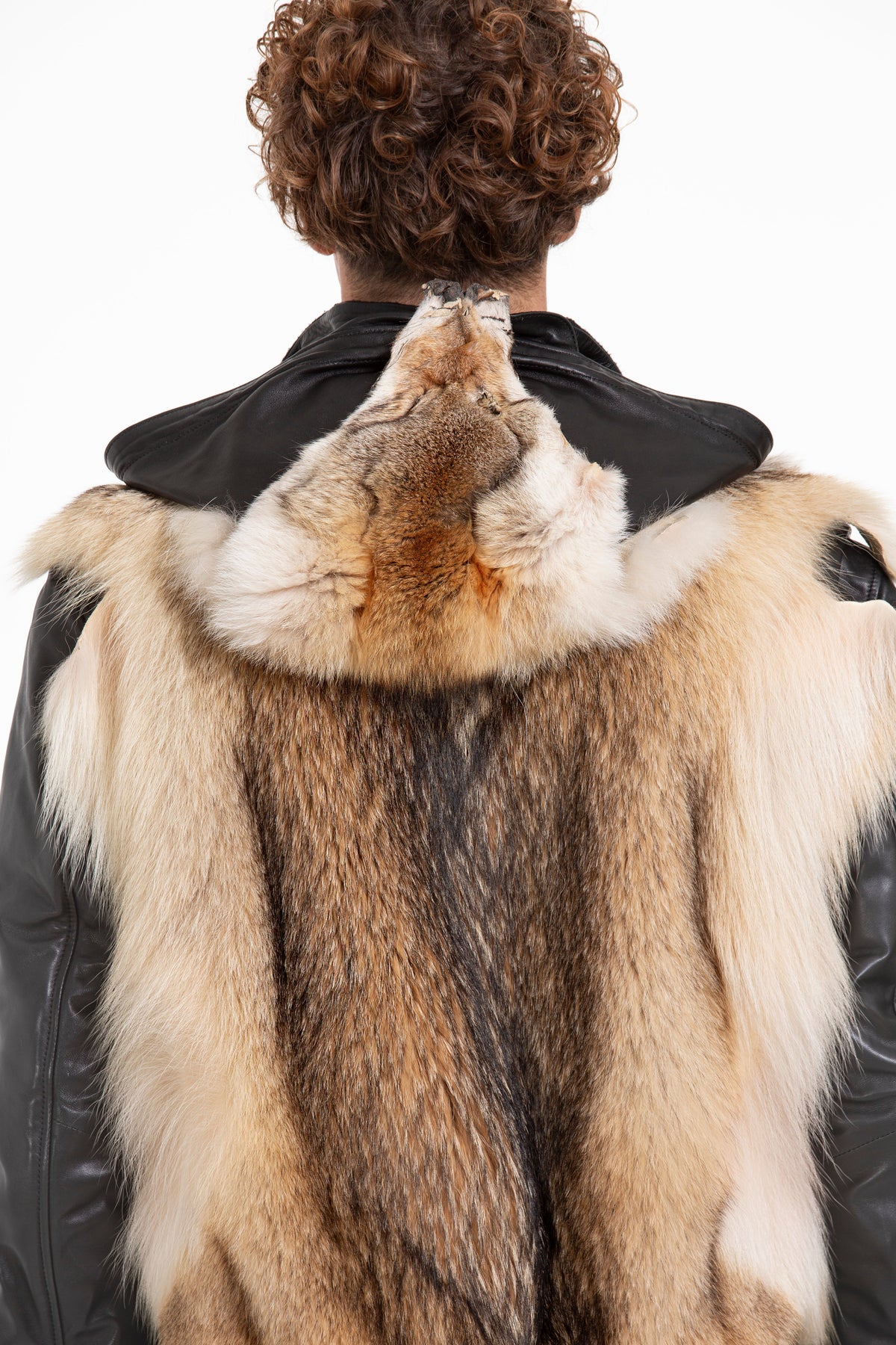 Vinci Leather The Melbourne Pure Wolf Fur Leather Black Men Jacket – product view 8