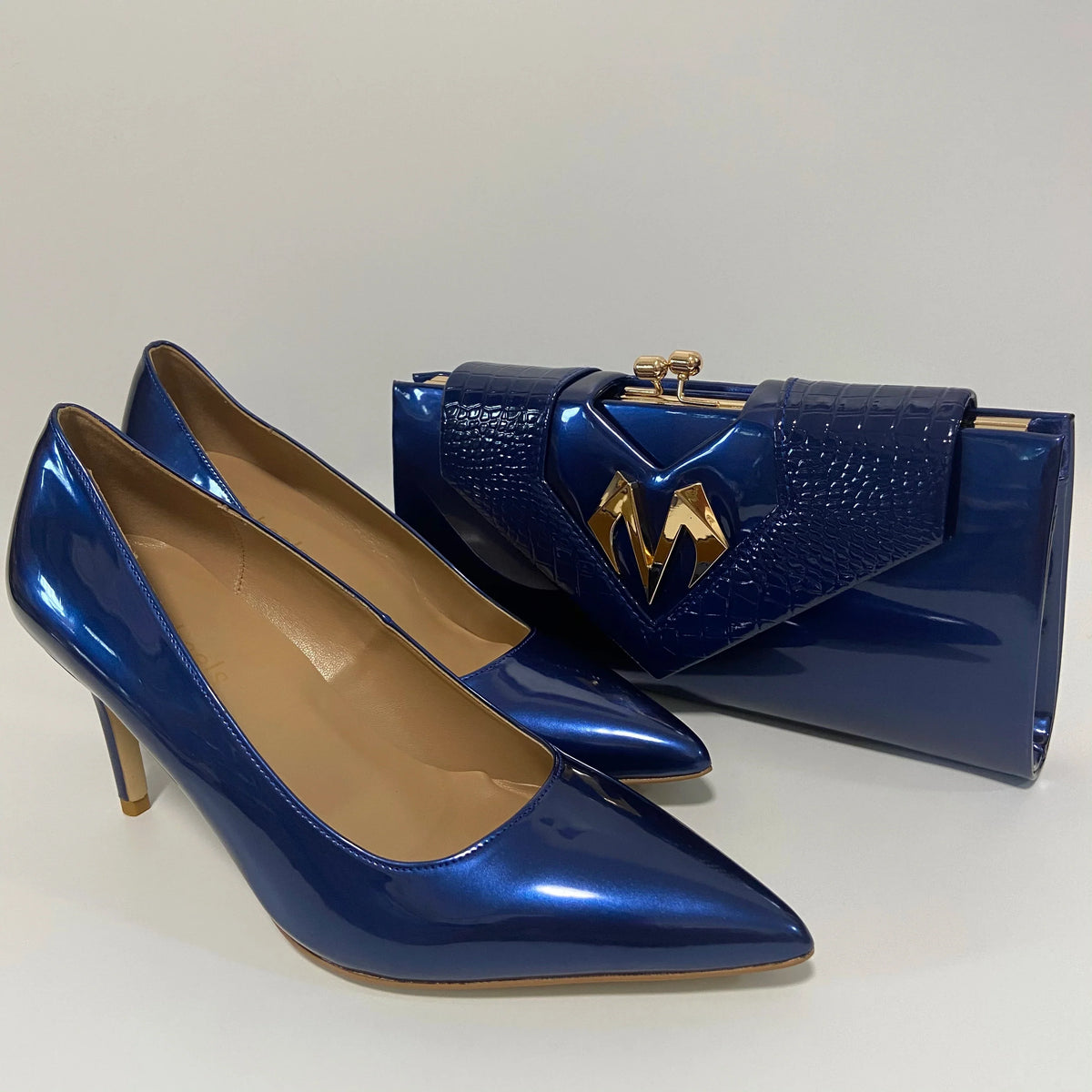 Pretty High Heel Shoes And Bag – product view 1