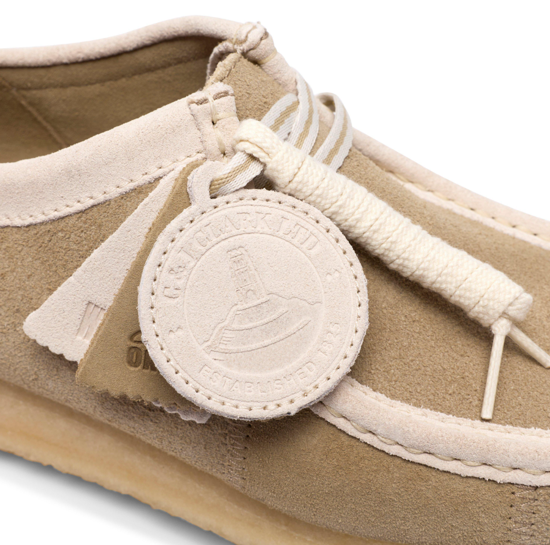 Clarks Originals Wallabee Men's Maple Stripe Suede 26185672 — sole view