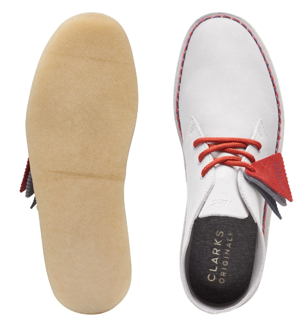 Clarks Originals Desert Coal VCY Men's Gray and Red Suede 26166525 — top view
