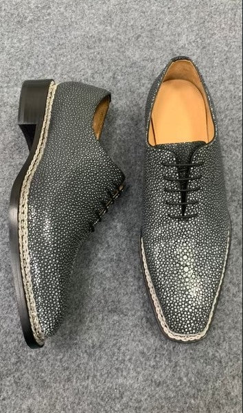 C&E Fashions  Maurice King II Custom Made Stingray Lace-Up Shoe - Grey – product view 1