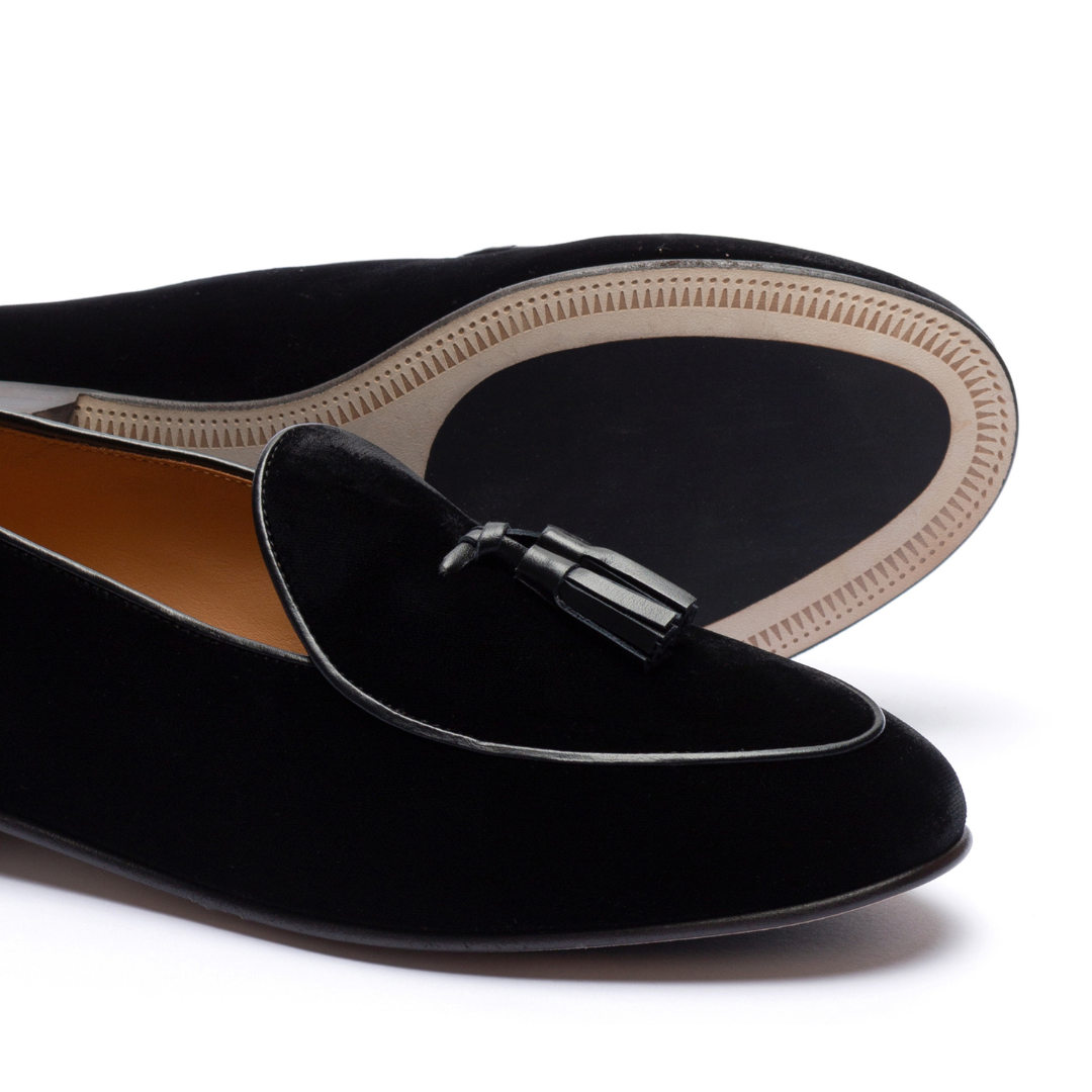 Del Toro Shoes Men's Black Velvet Tassel Loafer